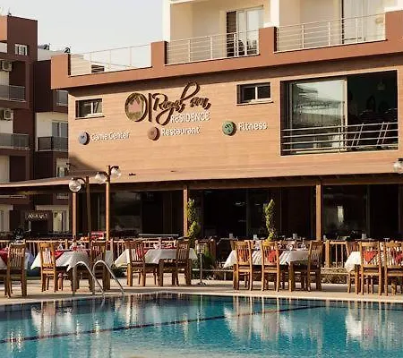 в комплексе Royal Life Trikomo