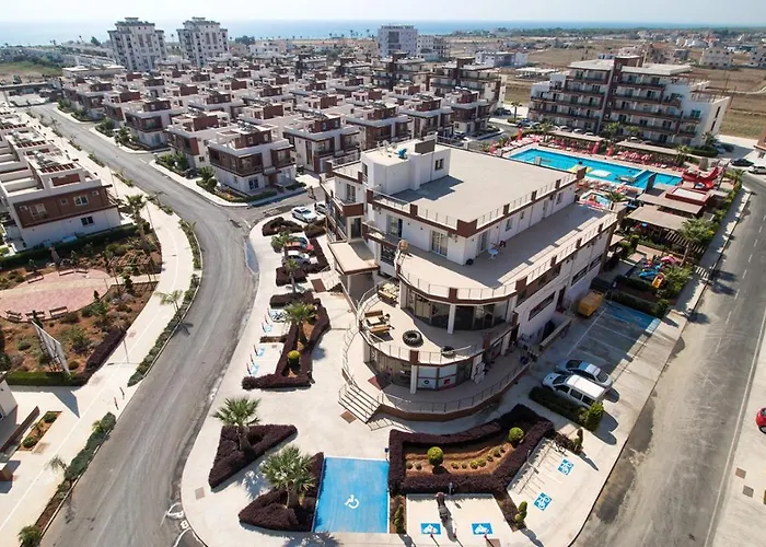 в комплексе Royal Life * Trikomo