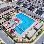 в комплексе Royal Life Apartment