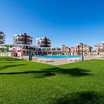 Apartment в комплексе Royal Life Trikomo