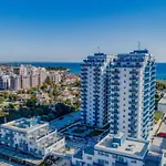 в комплексе Royal Life Trikomo