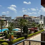 в комплексе Royal Life Apartamento *