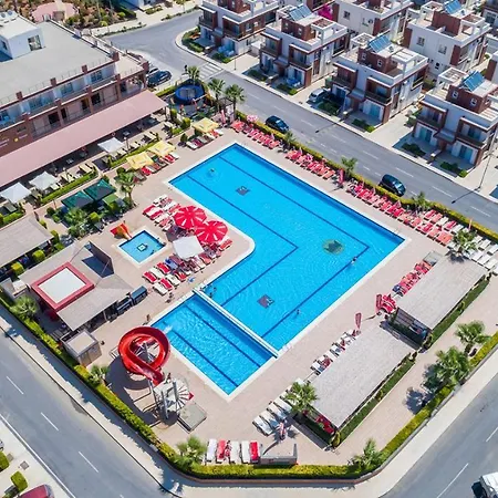 в комплексе Royal Life Apartment