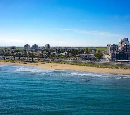 в комплексе Royal Life Trikomo