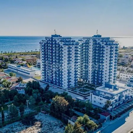 Apartment в комплексе Royal Life *