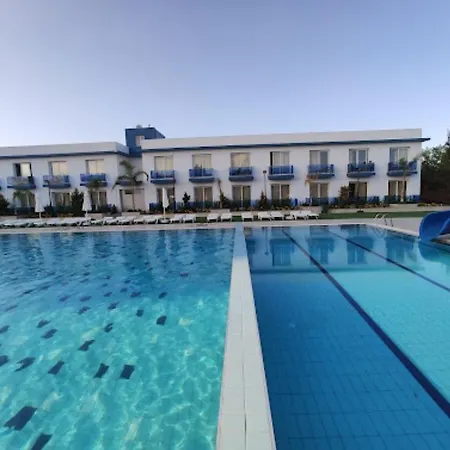 Apartment в комплексе Royal Life